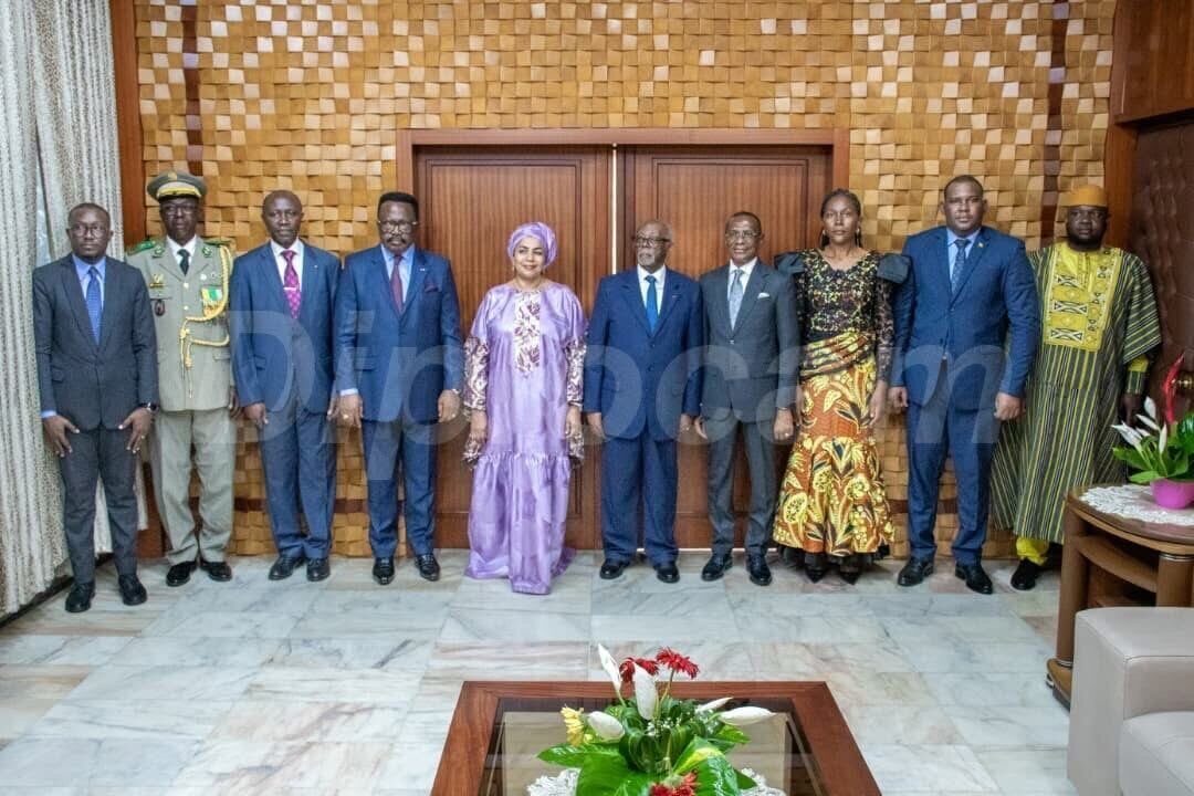 Le Cameroun reçoit les lettres de créance de la nouvelle ambassadrice du Mali