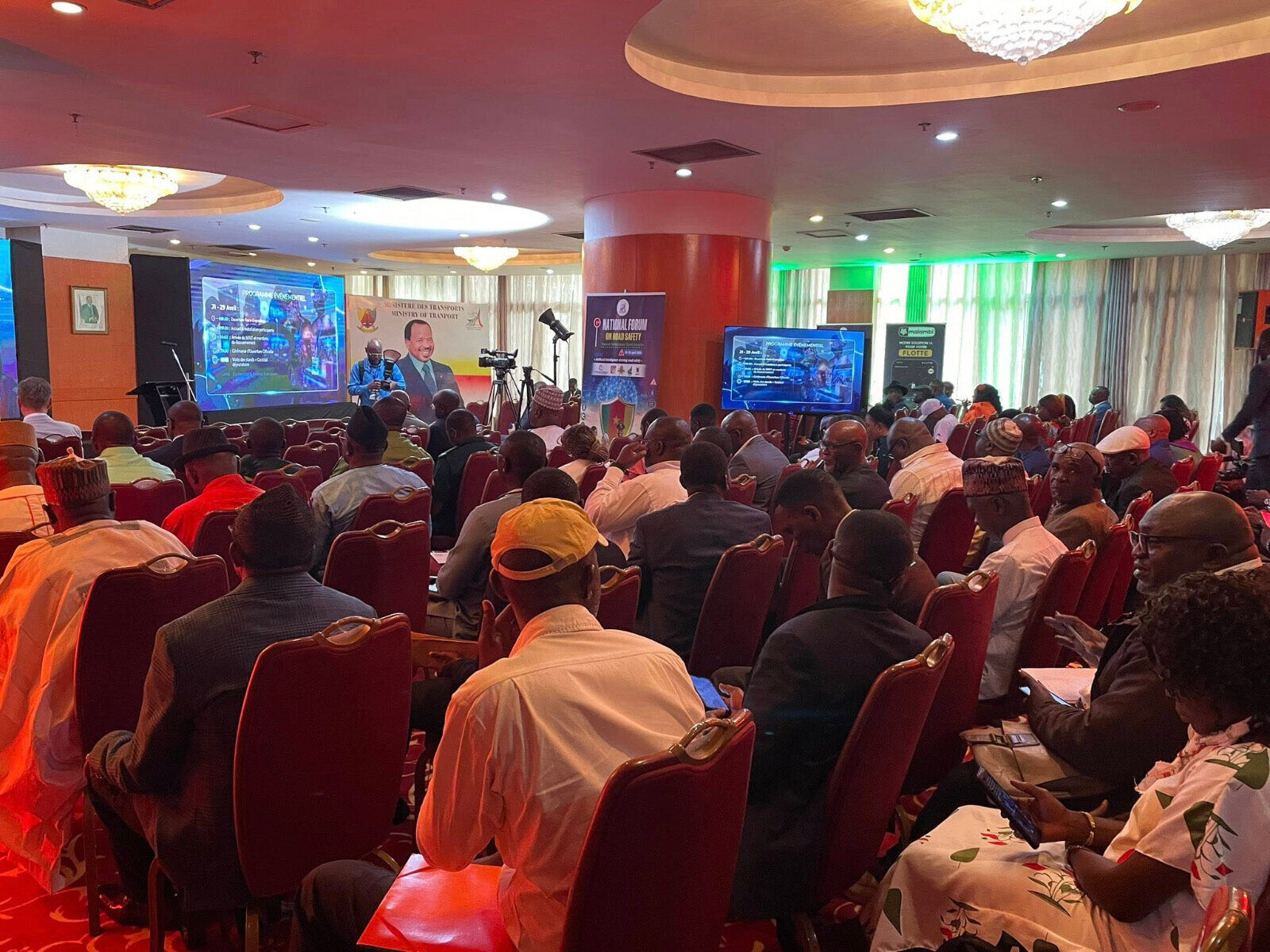 Ouverture du Forum National sur la Sécurité Routière au Cameroun
