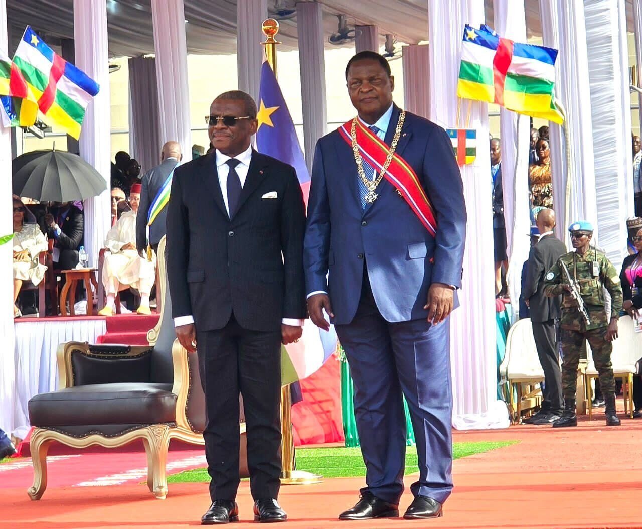 Le Premier Ministre représente le Chef de l'État à l'investiture de Touadéra